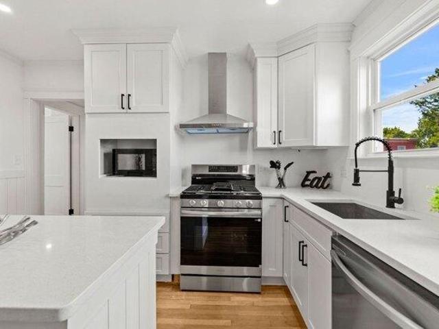 3 bedroom, Boston MA 02130 105557301