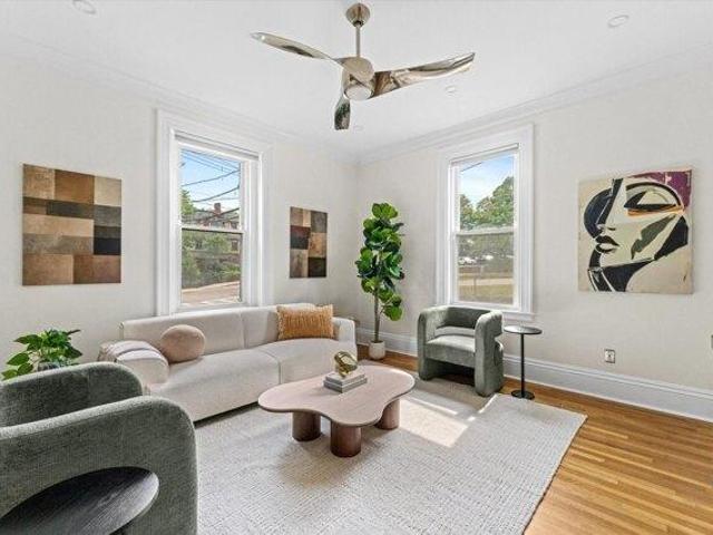 3 bedroom, Boston MA 02130 105614293