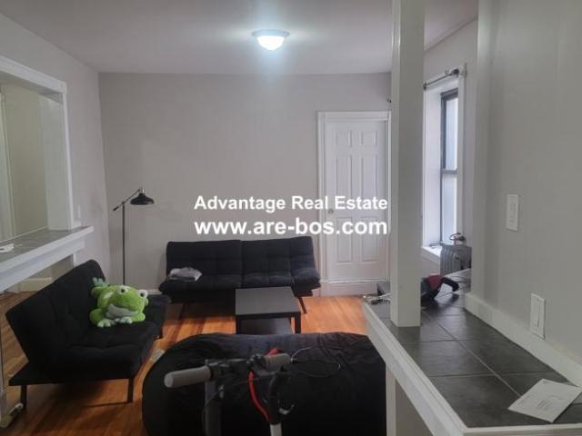 3 bedroom, Boston MA 02215 98655807