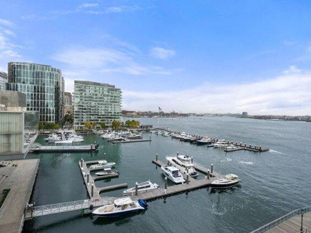3 bedroom, Boston MA 02210 105404513