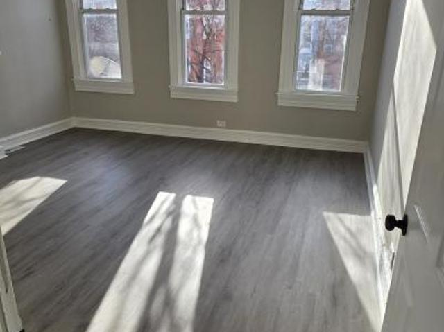 3 bedroom, Baltimore 21217 105431060