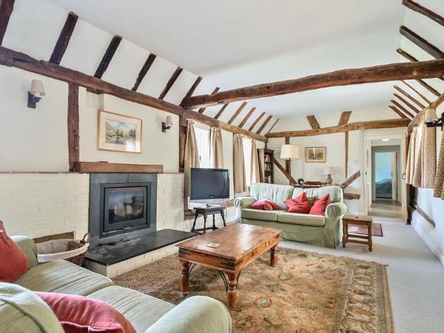 3 bedroom barn to rent