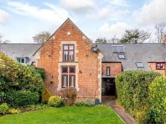 3 bedroom barn conversion for sale in Brownley Green Lane Hatton Warwick Warwickshire CV35