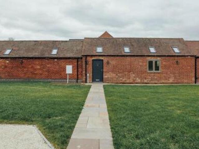 3 Bedroom Barn Conversion For Sale In Leicestershire