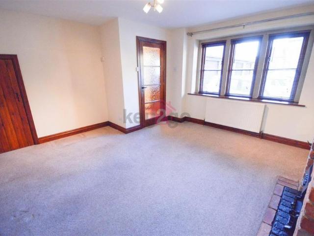 3 bedroom barn conversion to rent