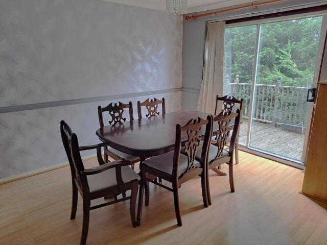 3 bedroom barn conversion to rent