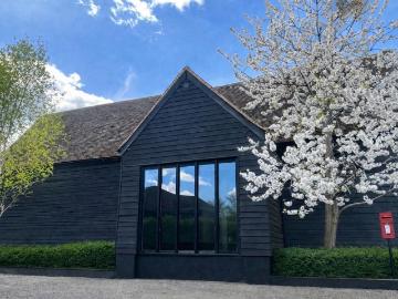3 bedroom barn for sale