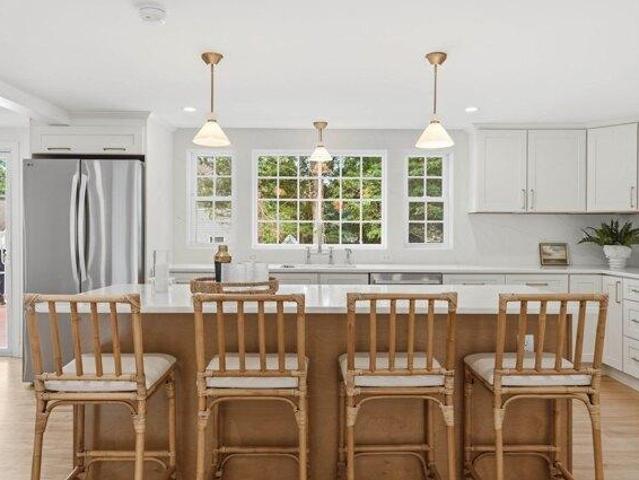 3 bedroom, Barnstable MA 02655 106049351