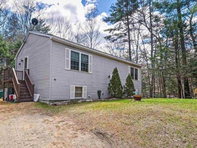 3 bedroom, Barnstead NH 03225 105477444