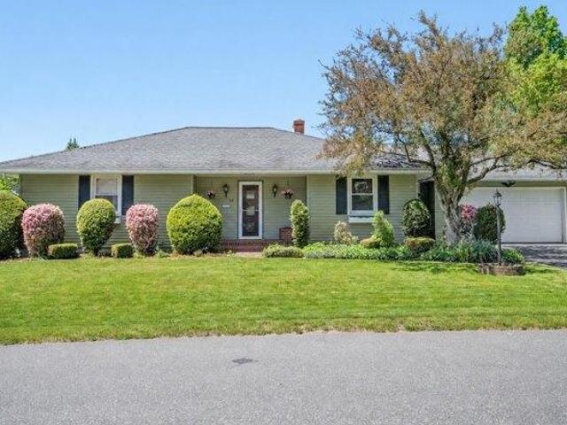 3 bedroom, Barre VT 05641 104715864
