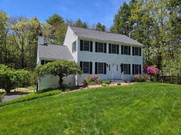 3 bedroom, Barrington NH 03825 LS102826210