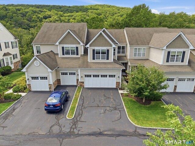 3 bedroom, Bethel CT 06801 104759602
