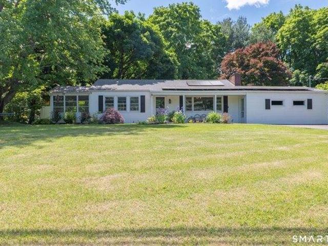 3 bedroom, Bethel CT 06801 104792330