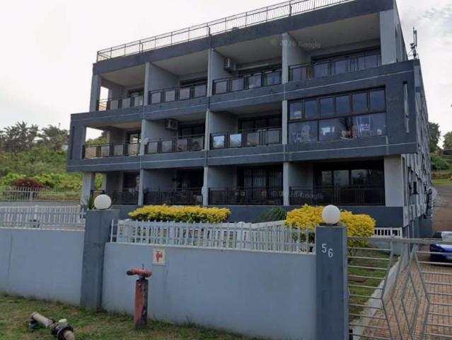 3 Bedroom Beachfront Sectional Title Unit in Blythedale Beach, KwaZulu Natal