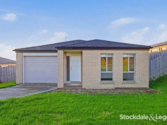 3 Bedroom Beauty!