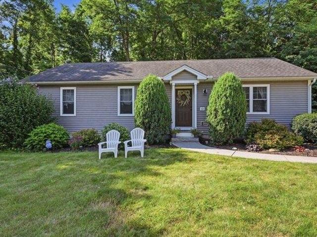 3 bedroom, Belchertown MA 01007 105443109