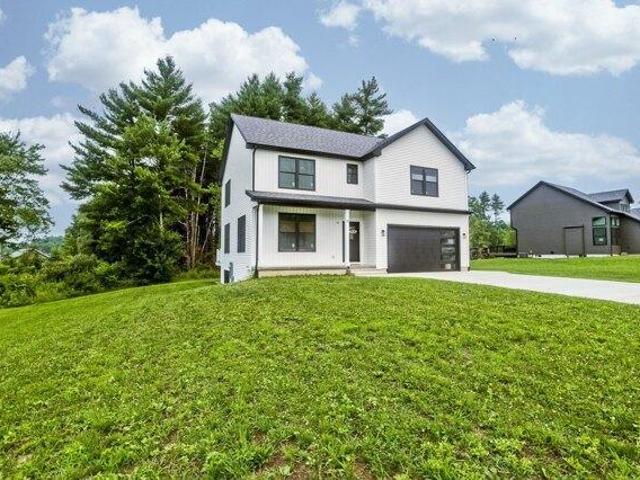 3 bedroom, Belchertown MA 01007 105562199