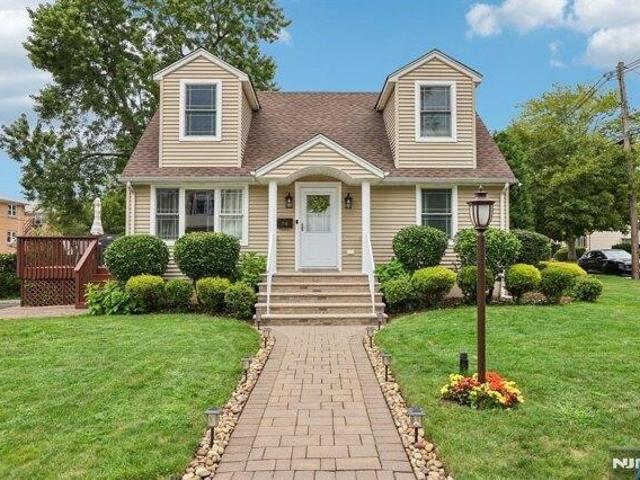 3 bedroom, Belleville NJ 07109 105497549