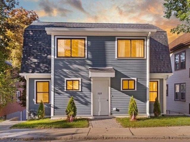 3 bedroom, Belmont MA 02478 105511429