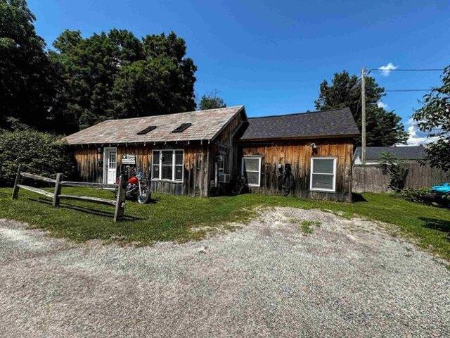 3 bedroom, Bennington VT 05201 106090030