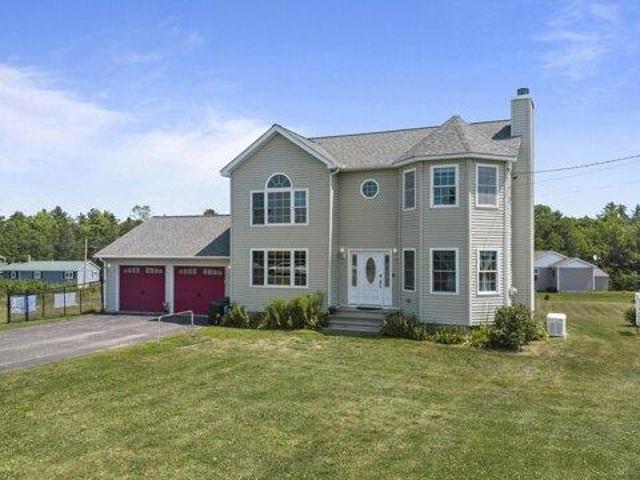 3 bedroom, Benton ME 04901 105798370