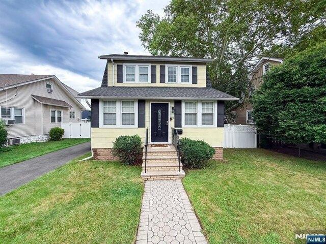 3 bedroom, Bergenfield NJ 07621 105559035