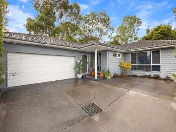 Jerilderie, Victoria - Garden, Equipped kitchen
