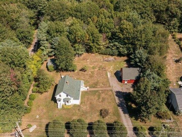 3 bedroom, Biddeford ME 04005 105871807