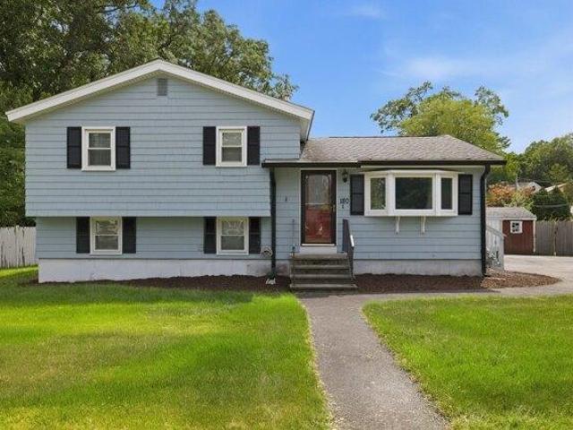 3 bedroom, Billerica MA 01821 105537441