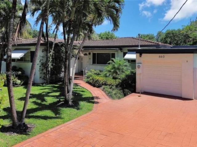 3 bedroom, Biscayne Park FL 33161 106244343