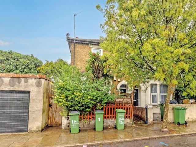3 bedroom block of apartments for sale