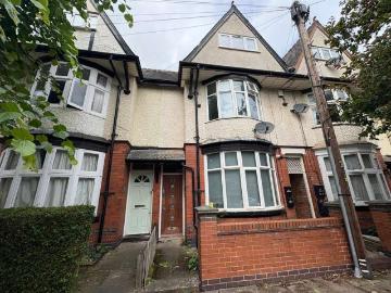 3 Bedroom Block Of Apartments Flat