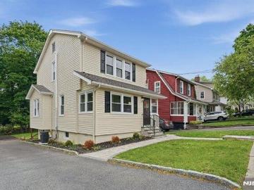 3 bedroom, Bloomfield NJ 07003 103161806