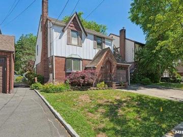 3 bedroom, Bloomfield NJ 07003 103185823