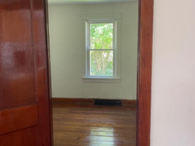 3 bedroom, Bloomington IN 47401 105987619