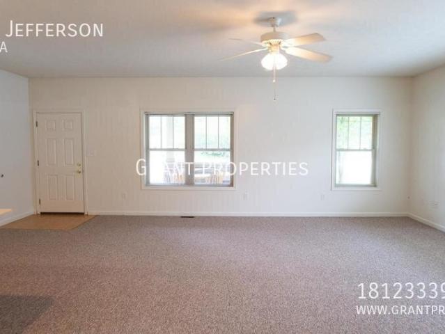 3 bedroom, Bloomington IN 47408 105430448