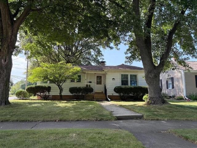 3 bedroom, Bloomington IL 61701 106029725