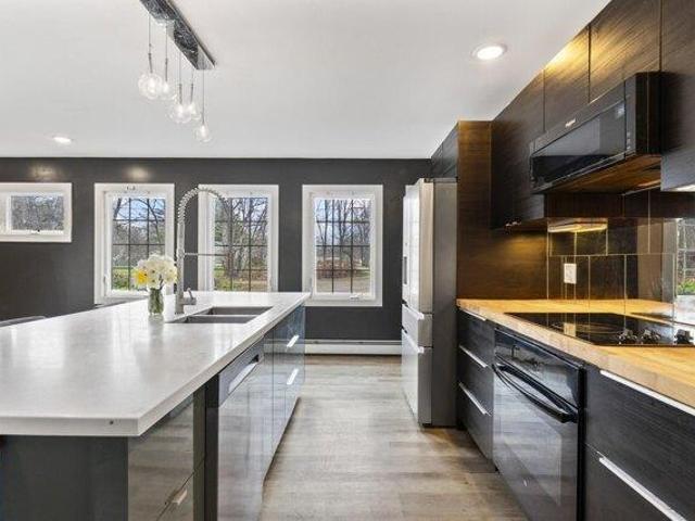 3 bedroom, Brunswick ME 04011 105651379