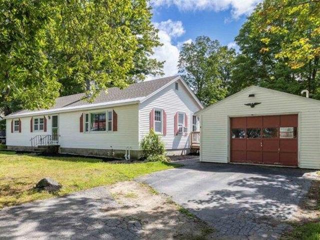 3 bedroom, Bradford NH 03221 105368965