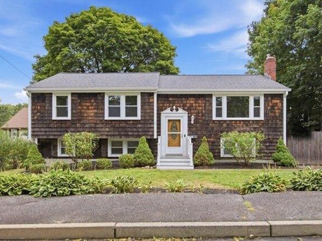 3 bedroom, Braintree MA 02184 105441362