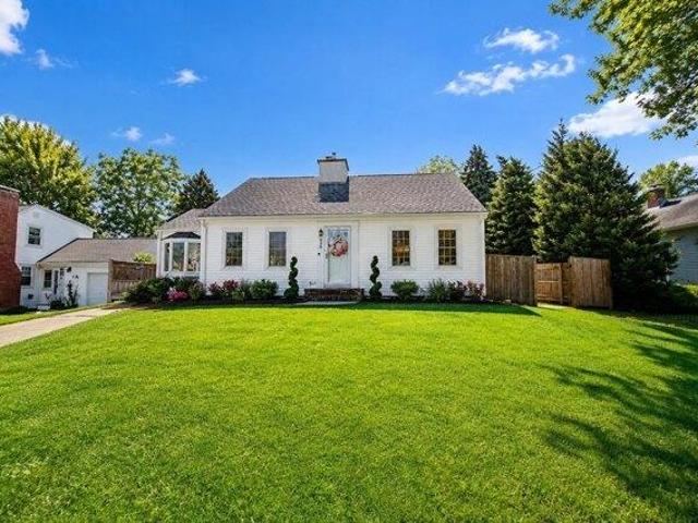 3 bedroom, Braintree MA 02184 105632358