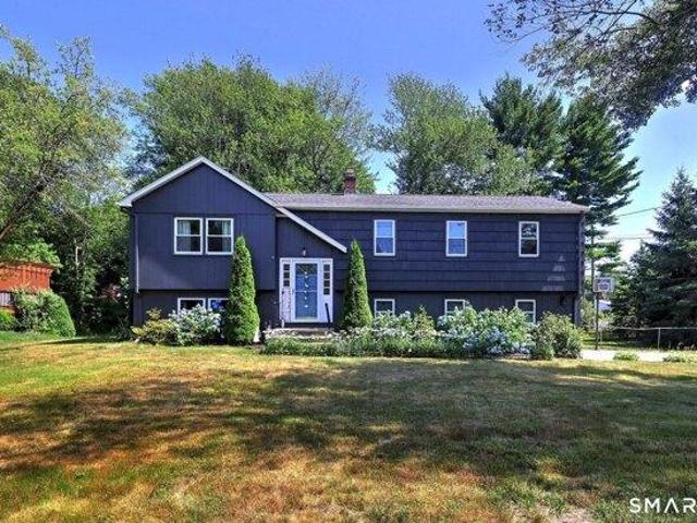 3 bedroom, Branford CT 06405 104789813