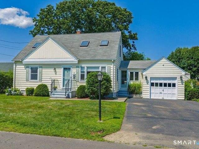 3 bedroom, Branford CT 06405 105400441