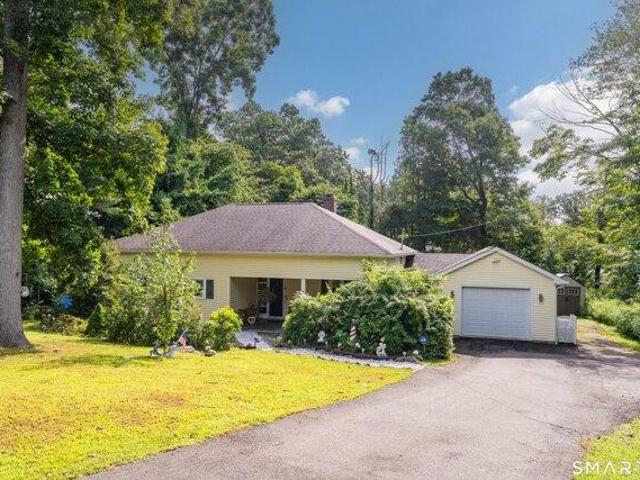 3 bedroom, Branford CT 06405 105588924