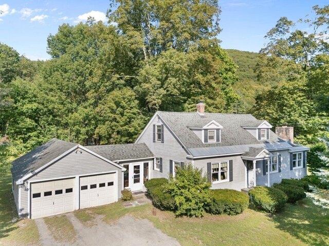 3 bedroom, Brattleboro VT 05301 104192551