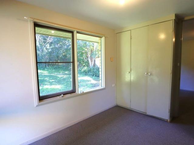3 BEDROOM BRICK AND TILE HOME