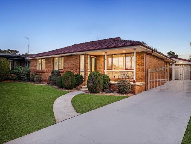 3 Bedroom Brick House! | 652sqm of Land!
