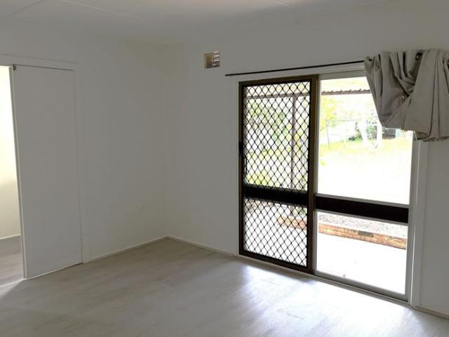 3 BEDROOM BRICK HOME WITH HUGE BACK YARD