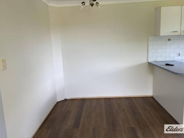 3 Bedroom Brick Unit Freshly Updated & Conveniently Located