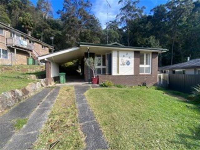 3 BEDROOM BRICK VENEER HOUSE
